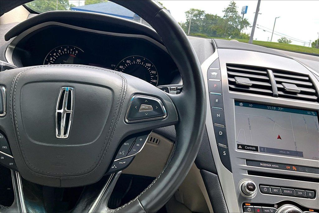 Used 2017 Lincoln MKZ Reserve w/ Climate Package AWD/4WD image 18