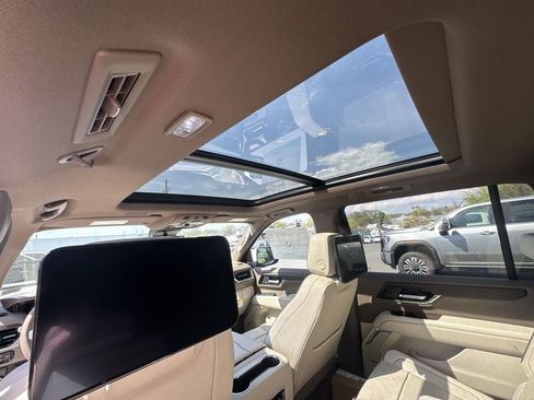 New 2026 GMC Yukon XL Denali w/ Denali Reserve Package image 16
