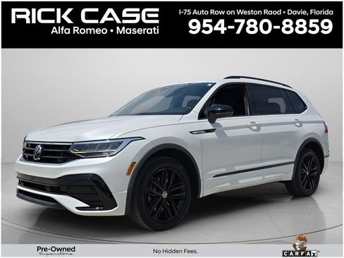 Used 2022 Volkswagen Tiguan SE R-Line FWD image 1
