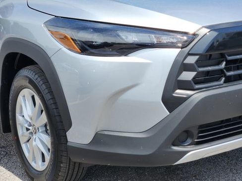 New 2026 Toyota Corolla Cross LE FWD image 7