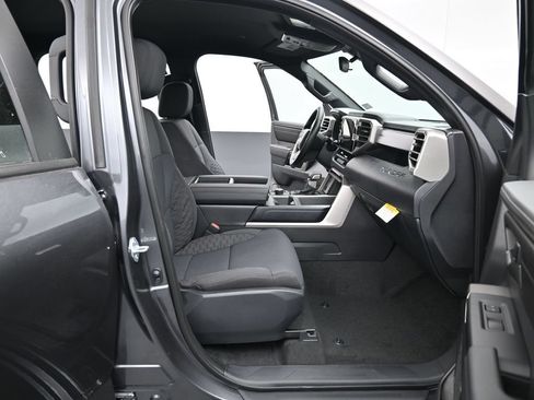 Used 2026 Toyota Tundra SR5 AWD/4WD image 14