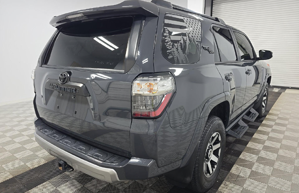 Used 2024 Toyota 4Runner TRD Off-Road Premium w/ Moonroof Package AWD/4WD image 3
