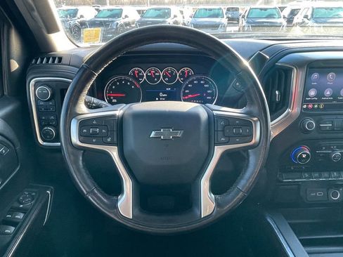 Used 2021 Chevrolet Silverado 1500 LT Trail Boss w/ Bed Protection Package image 11