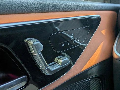 New 2026 Mercedes-Benz GLC 300 4MATIC image 14