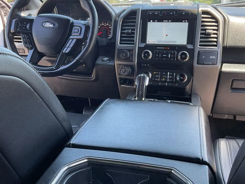 Used 2018 Ford F150 Raptor w/ Equipment Group 802A Luxury AWD/4WD image 45