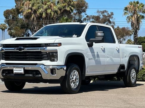 New 2025 Chevrolet Silverado 2500 LT w/ Safety Package image 8