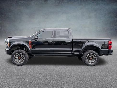 Used 2023 Ford F250 Lariat w/ Lariat Ultimate Package AWD/4WD image 8