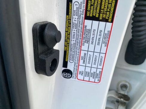 Used 2022 Subaru Outback Wilderness AWD/4WD image 28