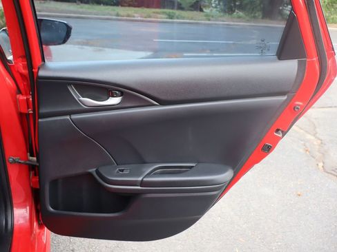 Used 2020 Honda Civic Sport image 25