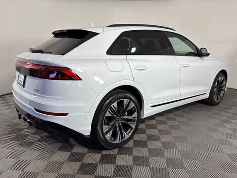 New 2026 Audi Q8 Premium Plus image 7