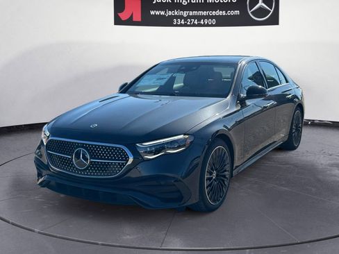New 2026 Mercedes-Benz E 350 4MATIC Sedan image 1