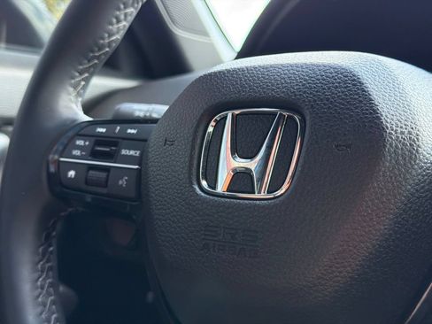 Used 2025 Honda Civic Sport image 15