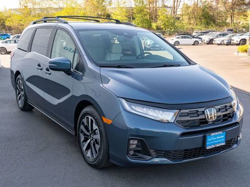 New 2026 Honda Odyssey EX-L image 4