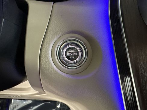 Certified 2022 Mercedes-Benz GLC 300 image 25