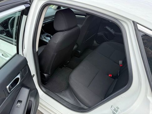 Certified 2024 Honda Civic EX image 5
