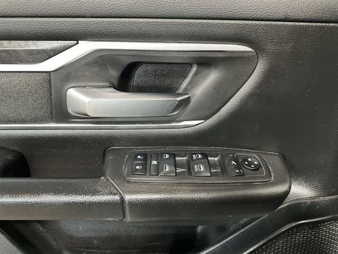 Used 2019 RAM 1500 Big Horn AWD/4WD image 19