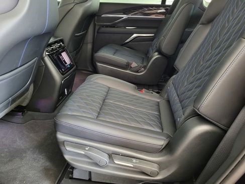 New 2025 Cadillac Escalade IQ Luxury 1 image 15