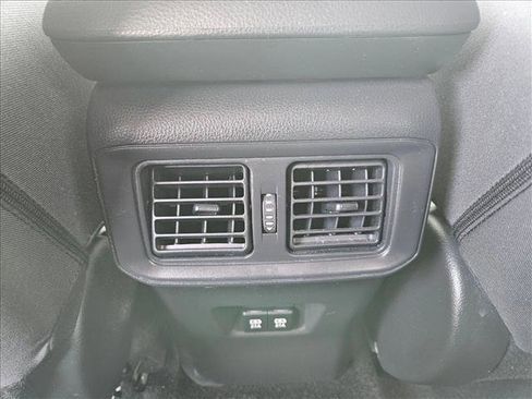 Used 2019 Toyota RAV4 XLE w/ Convenience Package image 17