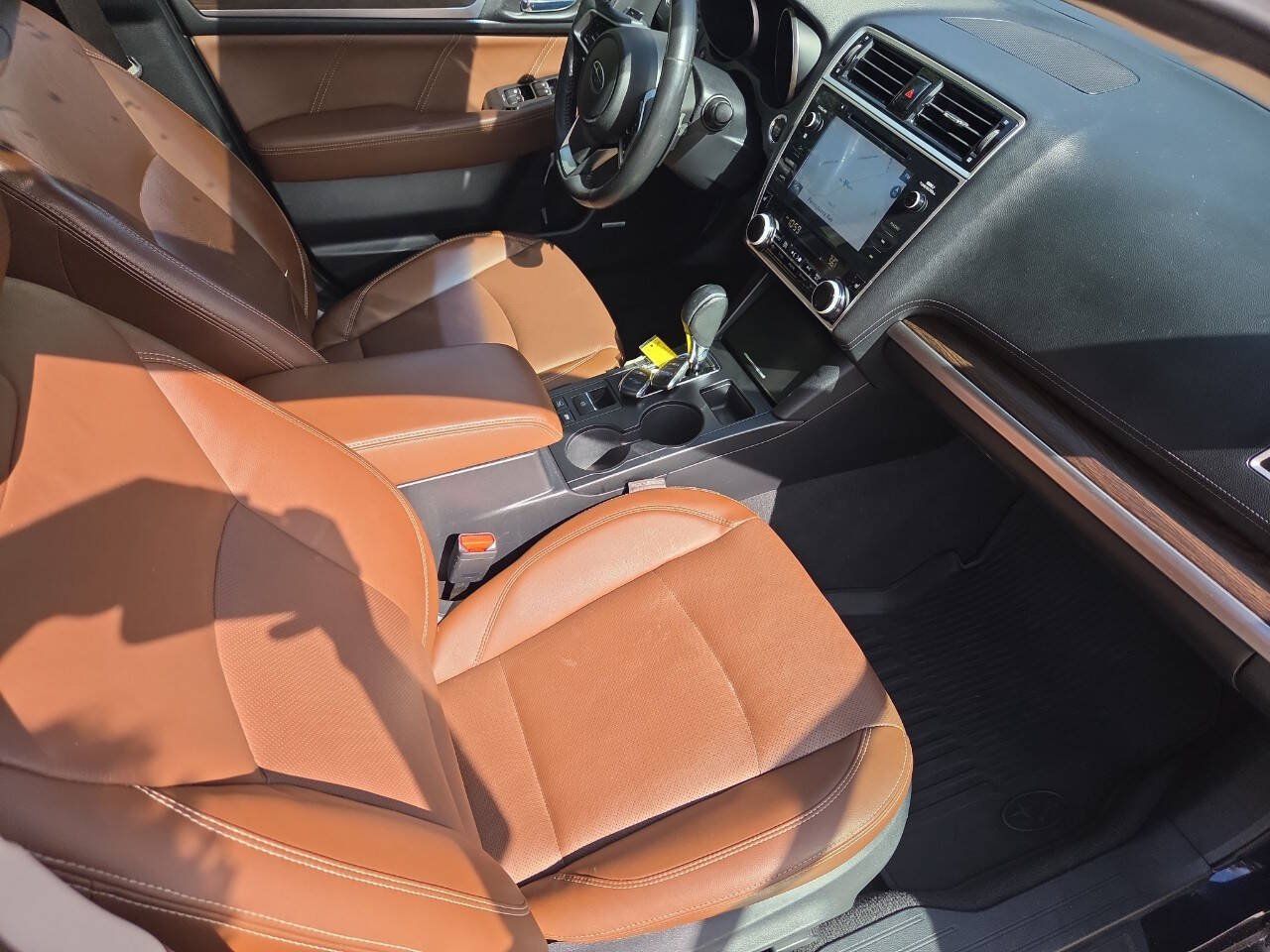 Used 2018 Subaru Outback 3.6R Touring AWD/4WD image 30