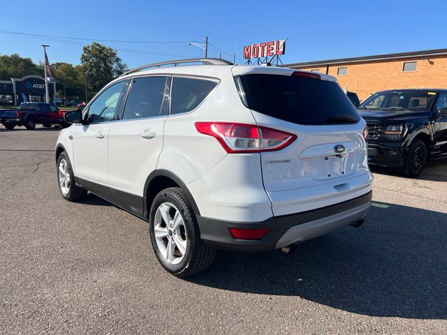 Used 2016 Ford Escape SE w/ Equipment Group 201A AWD/4WD image 6