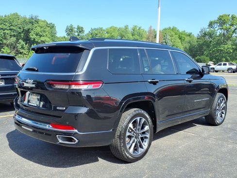 Used 2021 Jeep Grand Cherokee L Overland w/ Luxury Tech Group IV AWD/4WD image 13