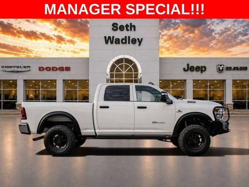 New 2025 RAM 2500 Tradesman AWD/4WD image 8