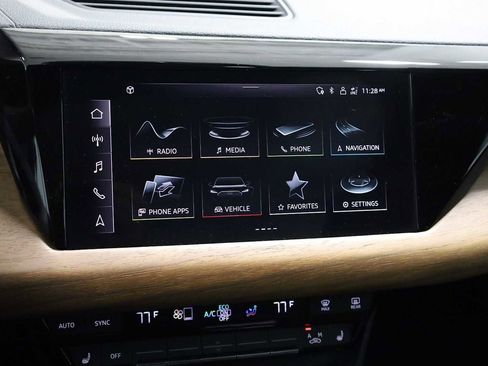 Used 2023 Audi e-tron GT Premium Plus AWD/4WD image 30