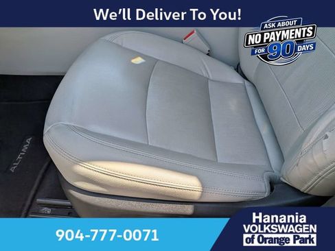 Used 2022 Nissan Altima 2.5 SL FWD image 21