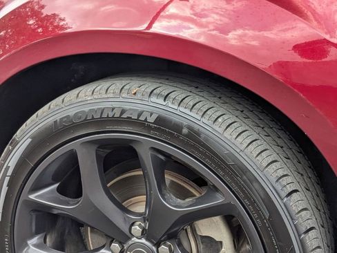 Used 2023 Chrysler 300 S image 29