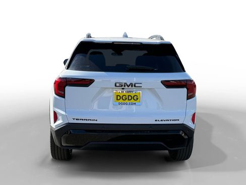 New 2026 GMC Terrain Elevation image 4