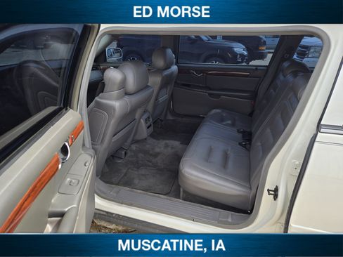 Used 2002 Cadillac De Ville Limousine FWD image 18