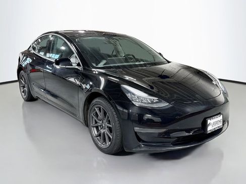 Used 2018 Tesla Model 3 Long Range image 3