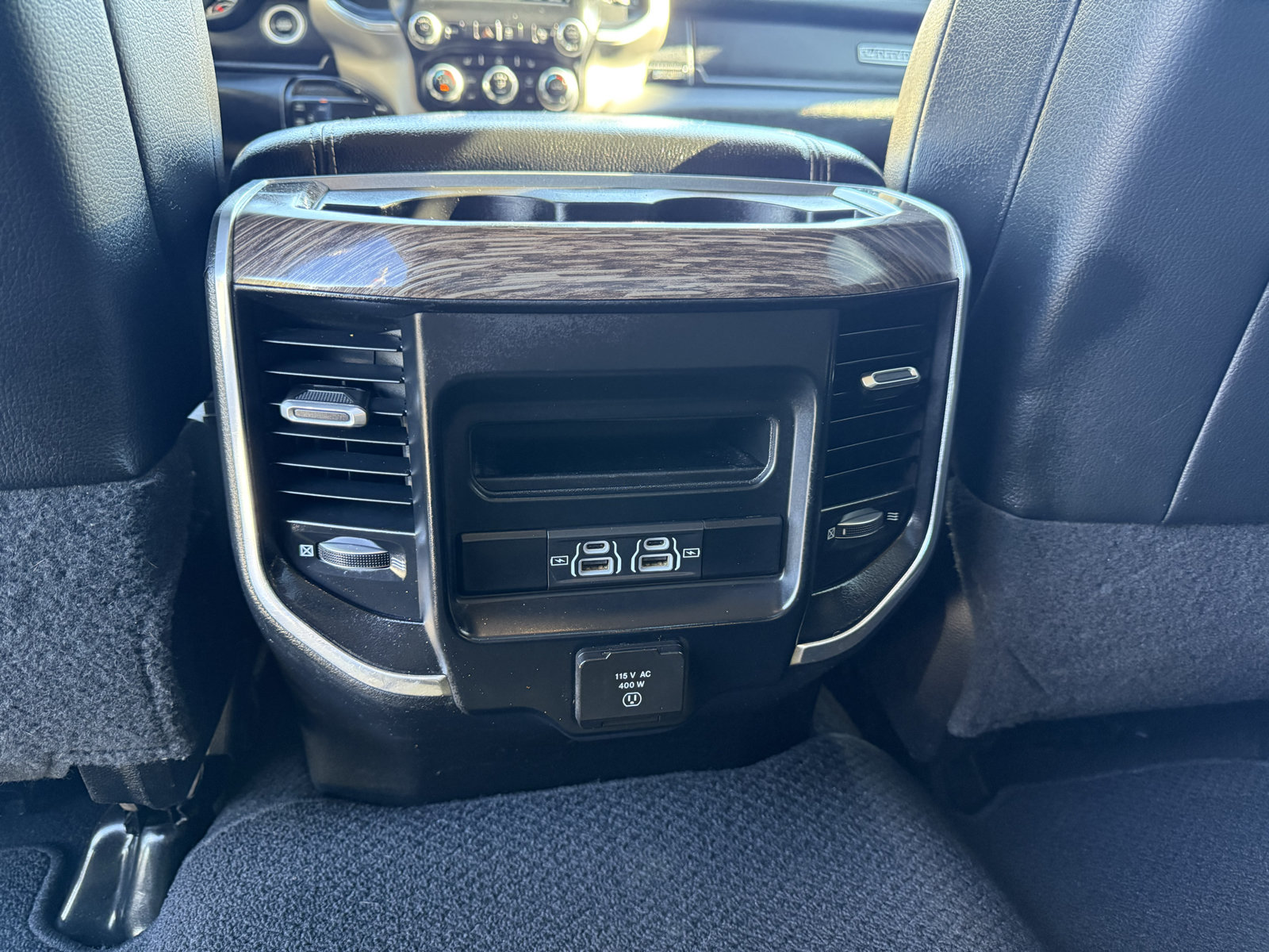 Used 2021 RAM 3500 Laramie AWD/4WD image 17