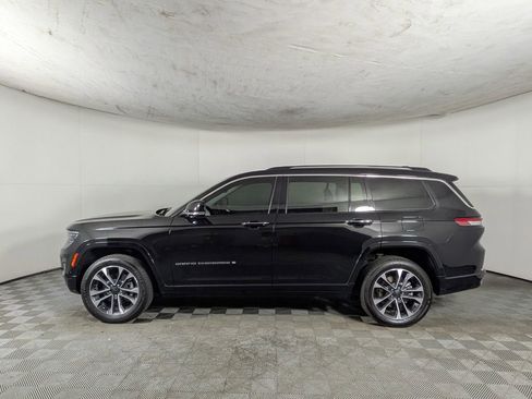 Certified 2021 Jeep Grand Cherokee L Overland w/ Luxury Tech Group IV AWD/4WD image 3