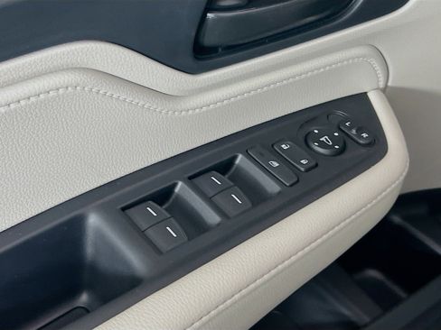 New 2026 Honda Odyssey EX-L image 15