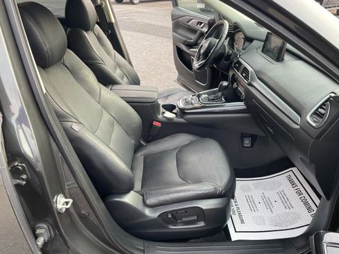 Used 2018 MAZDA CX-9 Touring w/ Touring Premium Package image 27
