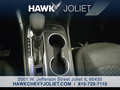 Used 2024 Chevrolet Equinox LT FWD image 18