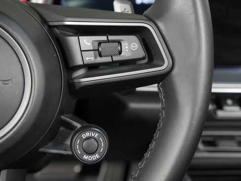 Certified 2020 Porsche 911 Carrera 4S AWD/4WD image 35