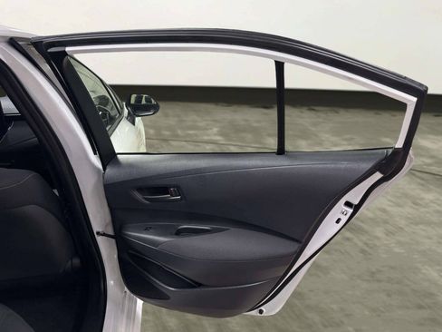 Used 2023 Toyota Corolla LE FWD image 15