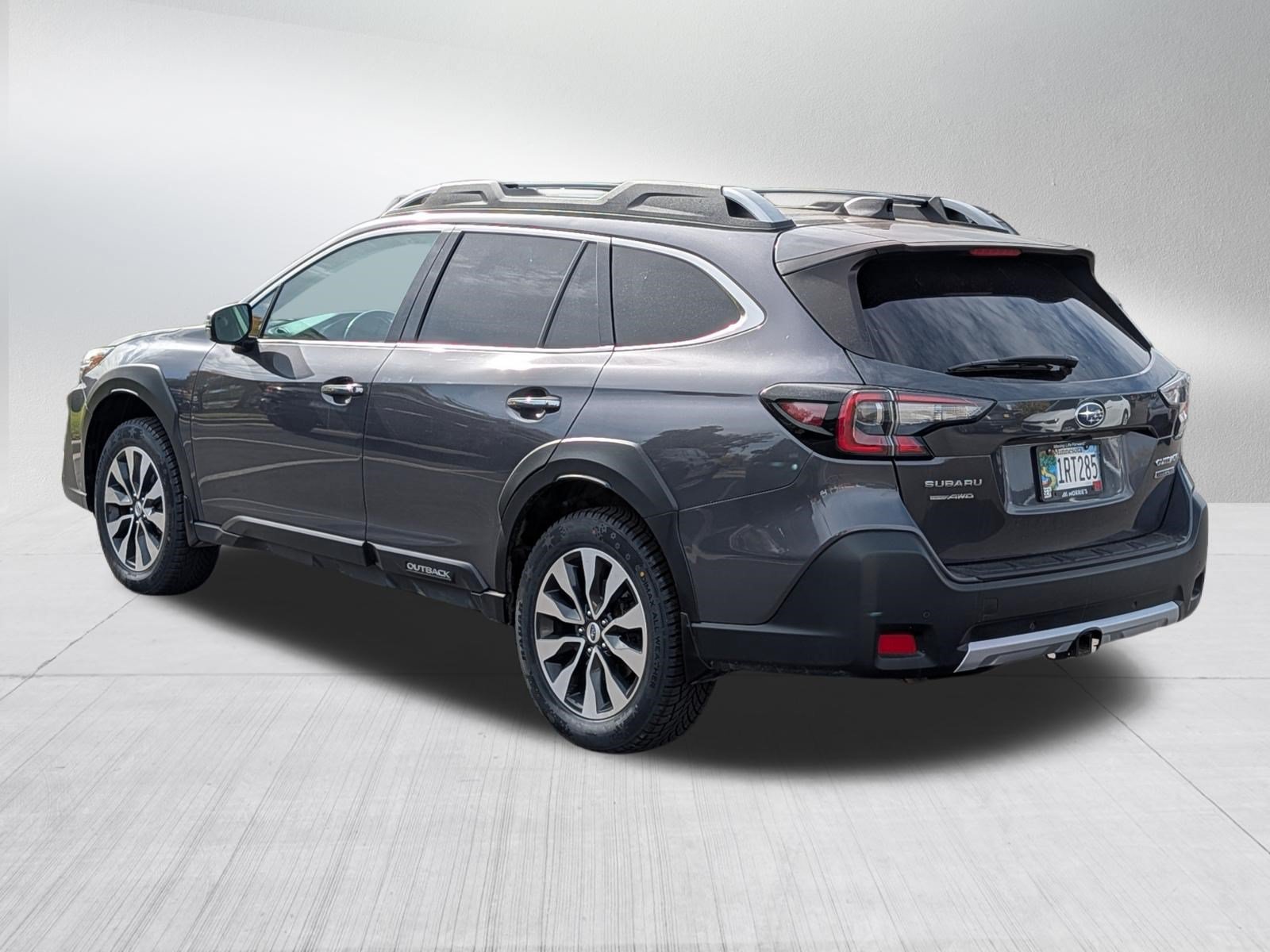 Used 2023 Subaru Outback Touring XT w/ Popular Package #2 AWD/4WD image 5