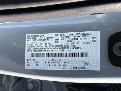 New 2025 Ford F250 Lariat w/ Lariat Ultimate Package image 45