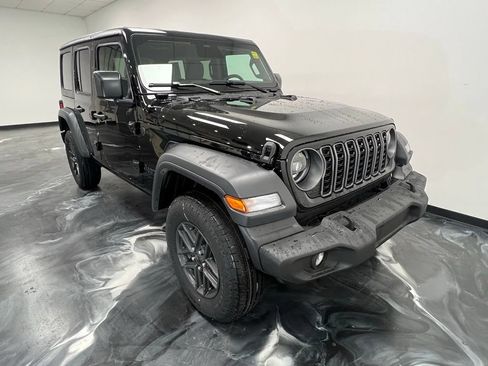 New 2026 Jeep Wrangler Unlimited Sport AWD/4WD image 17