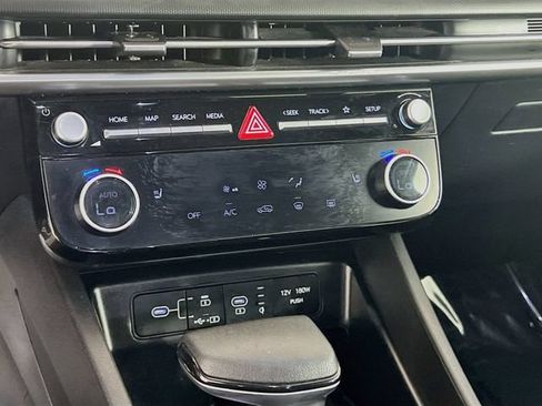 Used 2025 Hyundai Tucson SEL FWD image 16