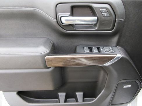 Used 2020 Chevrolet Silverado 1500 LT Trail Boss image 24