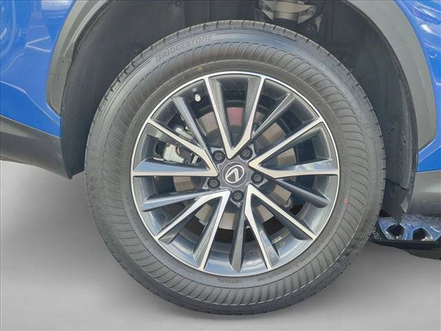 Used 2025 Lexus NX 250 FWD w/ Towing Package (2000 Lbs) image 13