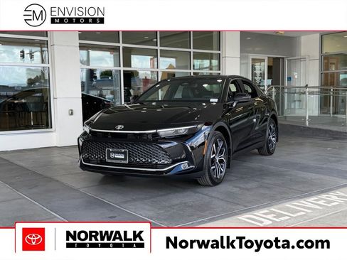 New 2026 Toyota Crown AWD/4WD image 1