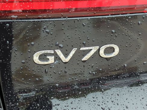 Used 2025 Genesis GV70 2.5T AWD/4WD image 5