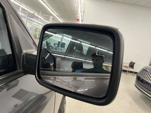 Used 2019 RAM 1500 Express w/ Express Value Package AWD/4WD image 36