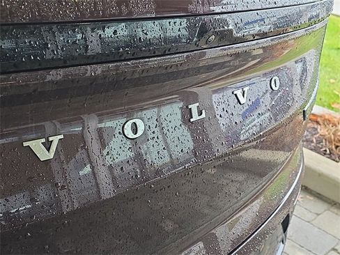 New 2025 Volvo EX90 Plus w/ Protection Package Premier image 35