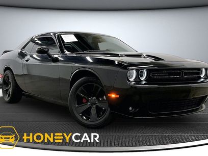 Used 2021 Dodge Challenger SXT w/ Driver Convenience Group